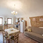 بيت للعطل Monferrato *